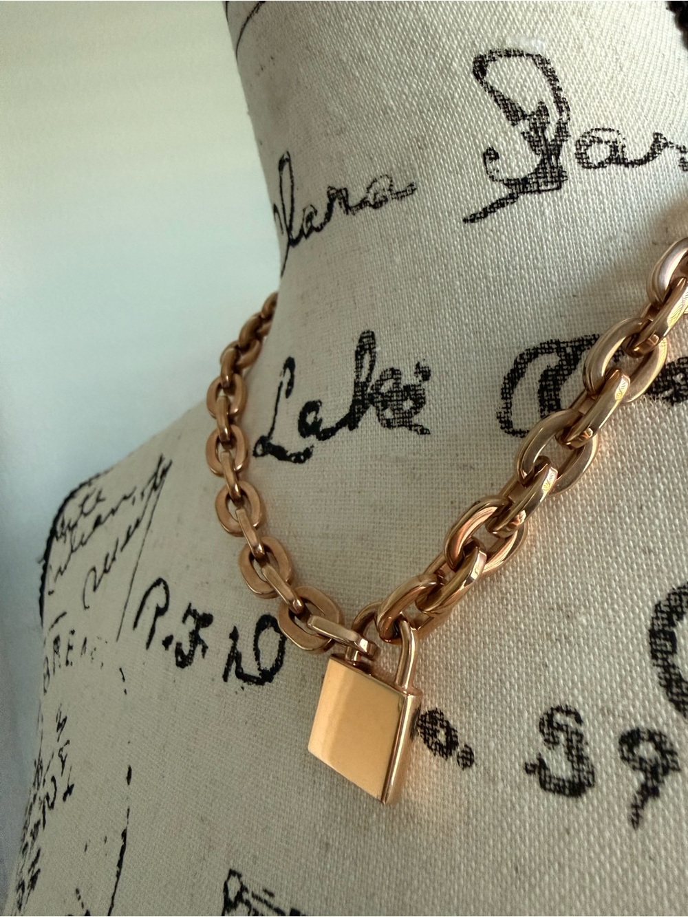 MICHAEL KORS Estate Padlock Chain Necklace & Bracelet Set - Rose Gold - Picture 4 of 6